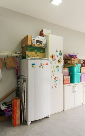 Casa de condomínio à venda com 131m², 3 quartos e 2 vagas Casa de condomínio à venda com 131m², 3 quartos e 2 vagasÁrea de Serviço