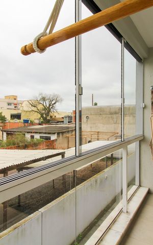 Casa de condomínio à venda com 131m², 3 quartos e 2 vagas Casa de condomínio à venda com 131m², 3 quartos e 2 vagasVaranda da Suíte