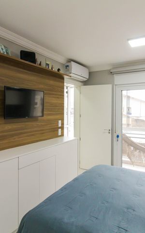 Casa de condomínio à venda com 131m², 3 quartos e 2 vagas Casa de condomínio à venda com 131m², 3 quartos e 2 vagasSuíte