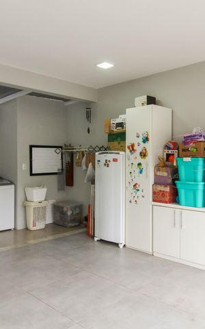 Casa de condomínio à venda com 131m², 3 quartos e 2 vagas Casa de condomínio à venda com 131m², 3 quartos e 2 vagasÁrea de Serviço