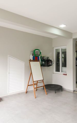 Casa de condomínio à venda com 131m², 3 quartos e 2 vagas Casa de condomínio à venda com 131m², 3 quartos e 2 vagasÁrea de Serviço