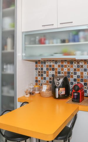 Apartamento à venda com 129m², 3 quartos e 2 vagas Apartamento à venda com 129m², 3 quartos e 2 vagasCozinha