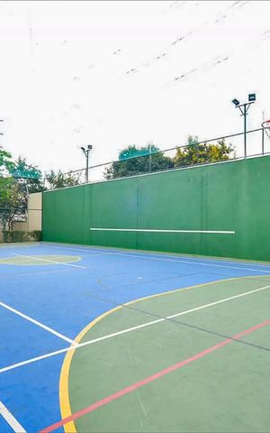 Apartamento à venda com 129m², 3 quartos e 2 vagas Apartamento à venda com 129m², 3 quartos e 2 vagasQuadra Esportiva