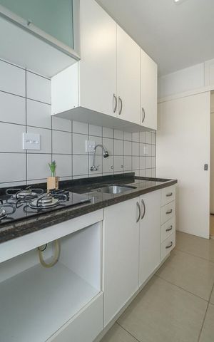 Apartamento à venda com 51m², 2 quartos e 1 vagaCozinha e Área de Serviço