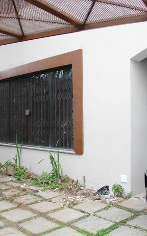 Casa à venda com 240m², 4 quartos e 4 vagasGaragem