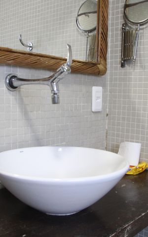 Casa à venda com 240m², 4 quartos e 4 vagasBanheiro Social
