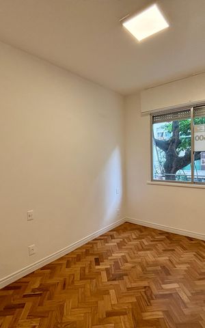 Apartamento à venda com 165m², 3 quartos e 1 vaga Apartamento à venda com 165m², 3 quartos e 1 vagaSuíte