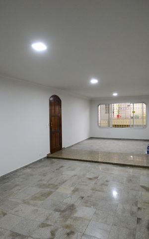 Casa à venda com 260m², 3 quartos e 3 vagasSala de Estar