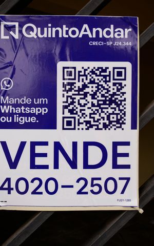 Casa à venda com 260m², 3 quartos e 3 vagasPlaca