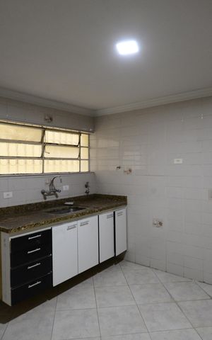Casa à venda com 260m², 3 quartos e 3 vagasCozinha