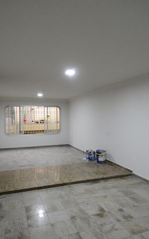 Casa à venda com 260m², 3 quartos e 3 vagasSala de Estar