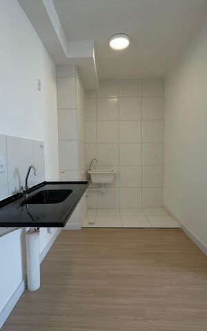Apartamento à venda com 34m², 2 quartos e sem vaga Apartamento à venda com 34m², 2 quartos e sem vagaCozinha e Área de Serviço