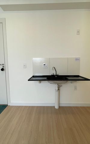 Apartamento à venda com 34m², 2 quartos e sem vaga Apartamento à venda com 34m², 2 quartos e sem vagaCozinha e Área de Serviço
