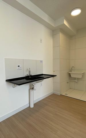 Apartamento à venda com 34m², 2 quartos e sem vaga Apartamento à venda com 34m², 2 quartos e sem vagaCozinha e Área de Serviço