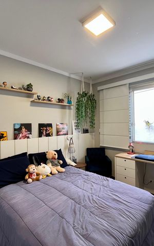 Casa à venda com 200m², 3 quartos e 2 vagas Casa à venda com 200m², 3 quartos e 2 vagasQuarto 1