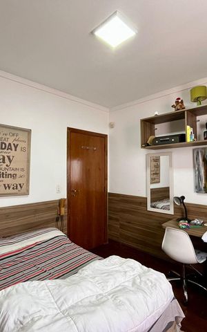 Casa à venda com 200m², 3 quartos e 2 vagas Casa à venda com 200m², 3 quartos e 2 vagasQuarto 2