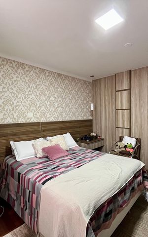 Casa à venda com 200m², 3 quartos e 2 vagas Casa à venda com 200m², 3 quartos e 2 vagasSuíte