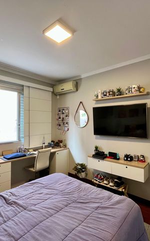 Casa à venda com 200m², 3 quartos e 2 vagas Casa à venda com 200m², 3 quartos e 2 vagasQuarto 1