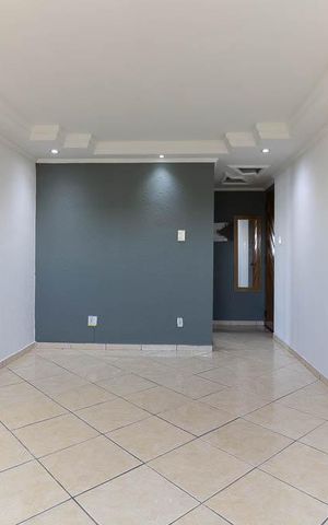 Apartamento à venda com 55m², 2 quartos e 1 vaga Apartamento à venda com 55m², 2 quartos e 1 vagaSala