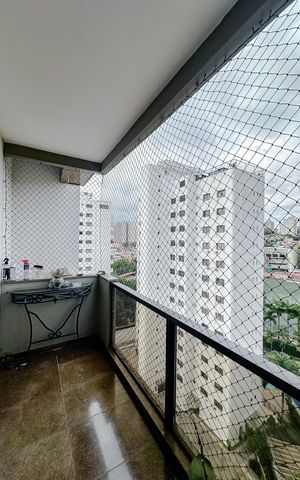 Apartamento à venda com 244m², 5 quartos e 4 vagasVaranda da Sala
