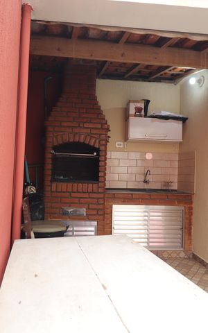 Casa à venda com 150m², 3 quartos e 3 vagasEspaço Gourmet