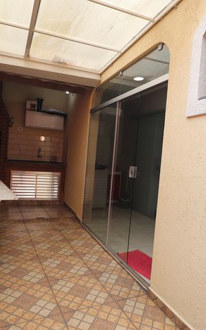Casa à venda com 150m², 3 quartos e 3 vagasEspaço Gourmet