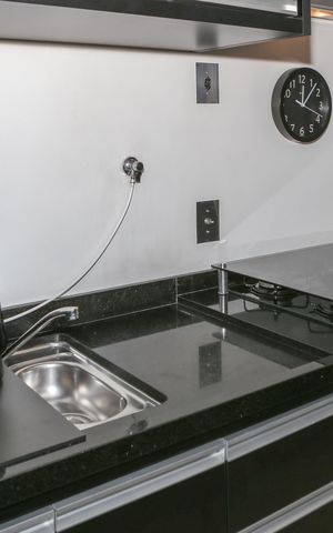 Apartamento à venda com 70m², 2 quartos e 2 vagasCozinha e Área de Serviço