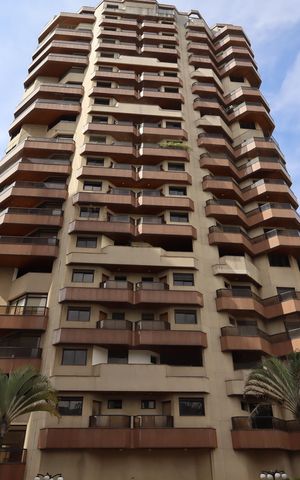 Apartamento para alugar com 637m², 4 quartos e 4 vagasFachada