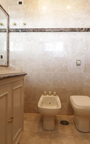 Apartamento para alugar com 637m², 4 quartos e 4 vagasBanheiro da Suíte 2