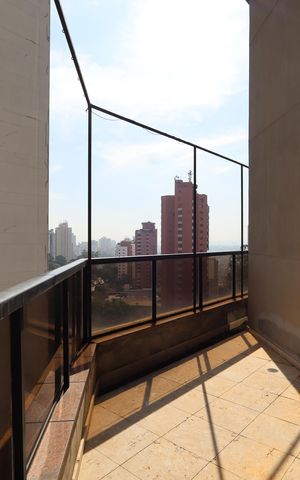 Apartamento para alugar com 637m², 4 quartos e 4 vagasVaranda da Sala