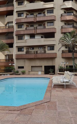 Apartamento para alugar com 637m², 4 quartos e 4 vagasÁrea comum - Piscina