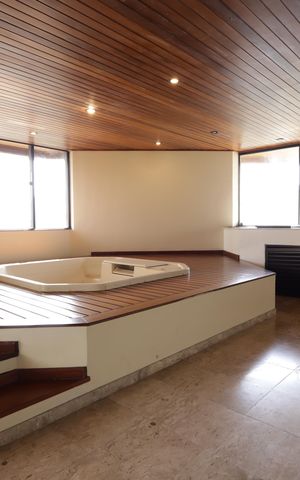 Apartamento para alugar com 637m², 4 quartos e 4 vagasJacuzzi