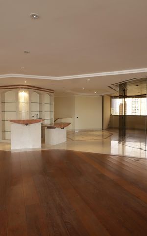 Apartamento para alugar com 637m², 4 quartos e 4 vagasÁrea comum Salão