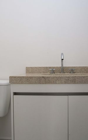Apartamento à venda com 65m², 2 quartos e 1 vagaBanheiro Social