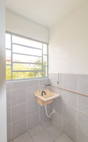 Apartamento à venda com 52m², 2 quartos e 1 vaga Apartamento à venda com 52m², 2 quartos e 1 vagaCozinha e Área de Serviço