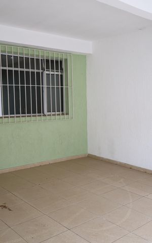 Casa para alugar com 120m², 3 quartos e 2 vagasGaragem