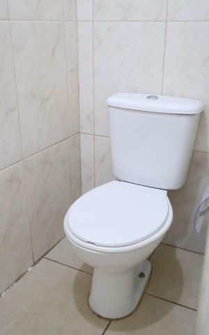 Casa para alugar com 120m², 3 quartos e 2 vagasBanheiro de Serviço