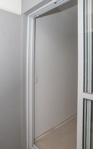 Apartamento à venda com 41m², 2 quartos e sem vaga Apartamento à venda com 41m², 2 quartos e sem vagaVaranda da Sala