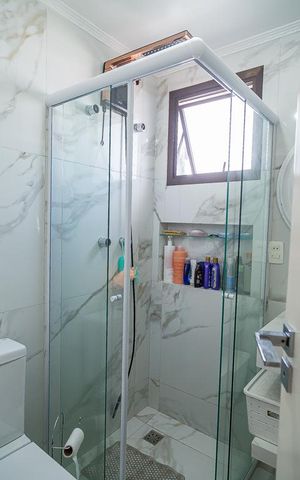 Apartamento à venda com 153m², 2 quartos e 2 vagas Apartamento à venda com 153m², 2 quartos e 2 vagasBanheiro da Suíte