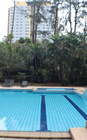 Studio para alugar com 42m², 1 quarto e 1 vaga Studio para alugar com 42m², 1 quarto e 1 vagaÁrea comum - Piscina