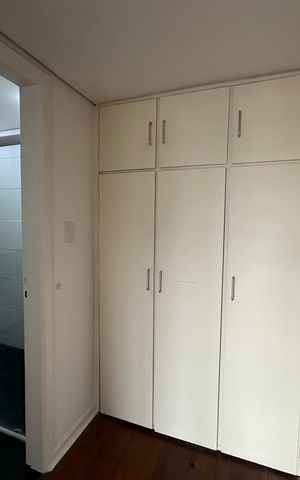 Studio para alugar com 42m², 1 quarto e 1 vaga Studio para alugar com 42m², 1 quarto e 1 vagaCloset