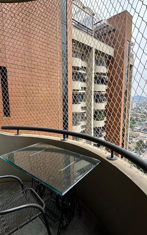 Studio para alugar com 42m², 1 quarto e 1 vaga Studio para alugar com 42m², 1 quarto e 1 vagaSacada