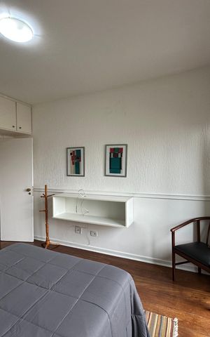 Studio para alugar com 42m², 1 quarto e 1 vaga Studio para alugar com 42m², 1 quarto e 1 vagaQuarto