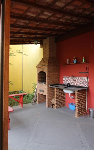 Casa à venda com 245m², 4 quartos e 6 vagasÁrea comum - Churrasqueira