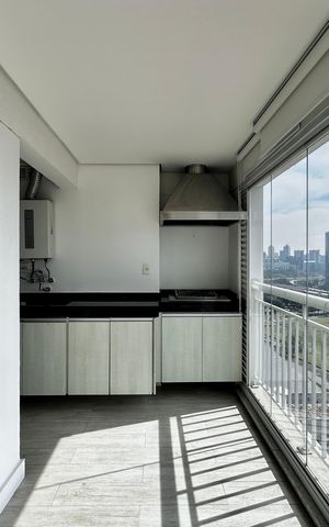 Apartamento à venda com 49m², 1 quarto e 1 vaga Apartamento à venda com 49m², 1 quarto e 1 vagaVaranda
