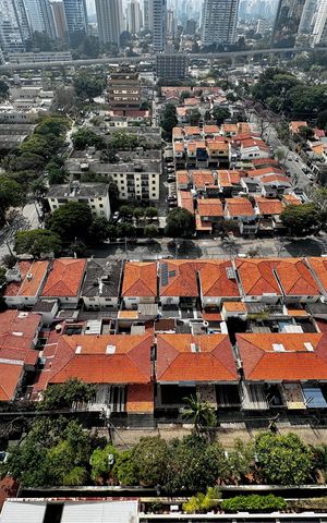 Apartamento à venda com 49m², 1 quarto e 1 vaga Apartamento à venda com 49m², 1 quarto e 1 vagaVista