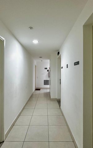 Apartamento à venda com 49m², 1 quarto e 1 vaga Apartamento à venda com 49m², 1 quarto e 1 vagaHall Apartamento