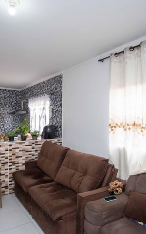 Casa à venda com 125m², 2 quartos e 1 vagaSala