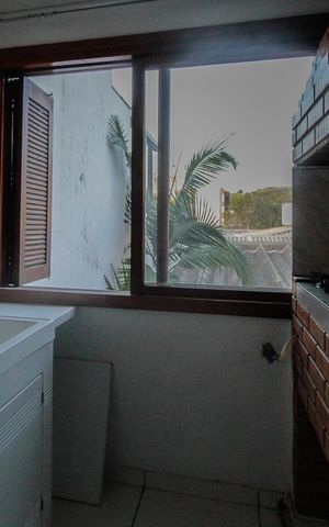 Casa à venda com 344m², 6 quartos e 5 vagas Casa à venda com 344m², 6 quartos e 5 vagasChurrasqueira