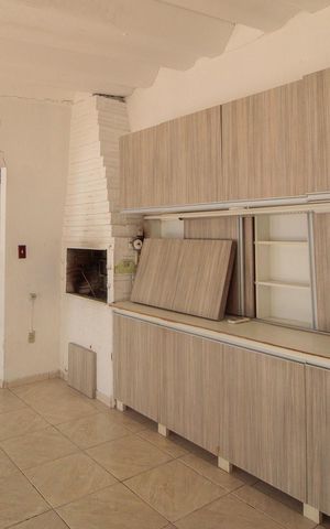 Casa à venda com 344m², 6 quartos e 5 vagas Casa à venda com 344m², 6 quartos e 5 vagasChurrasqueira